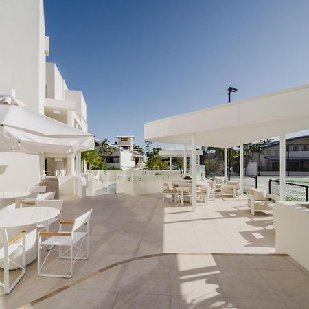 خليج بيرون Bay Royal Apartments المظهر الخارجي الصورة