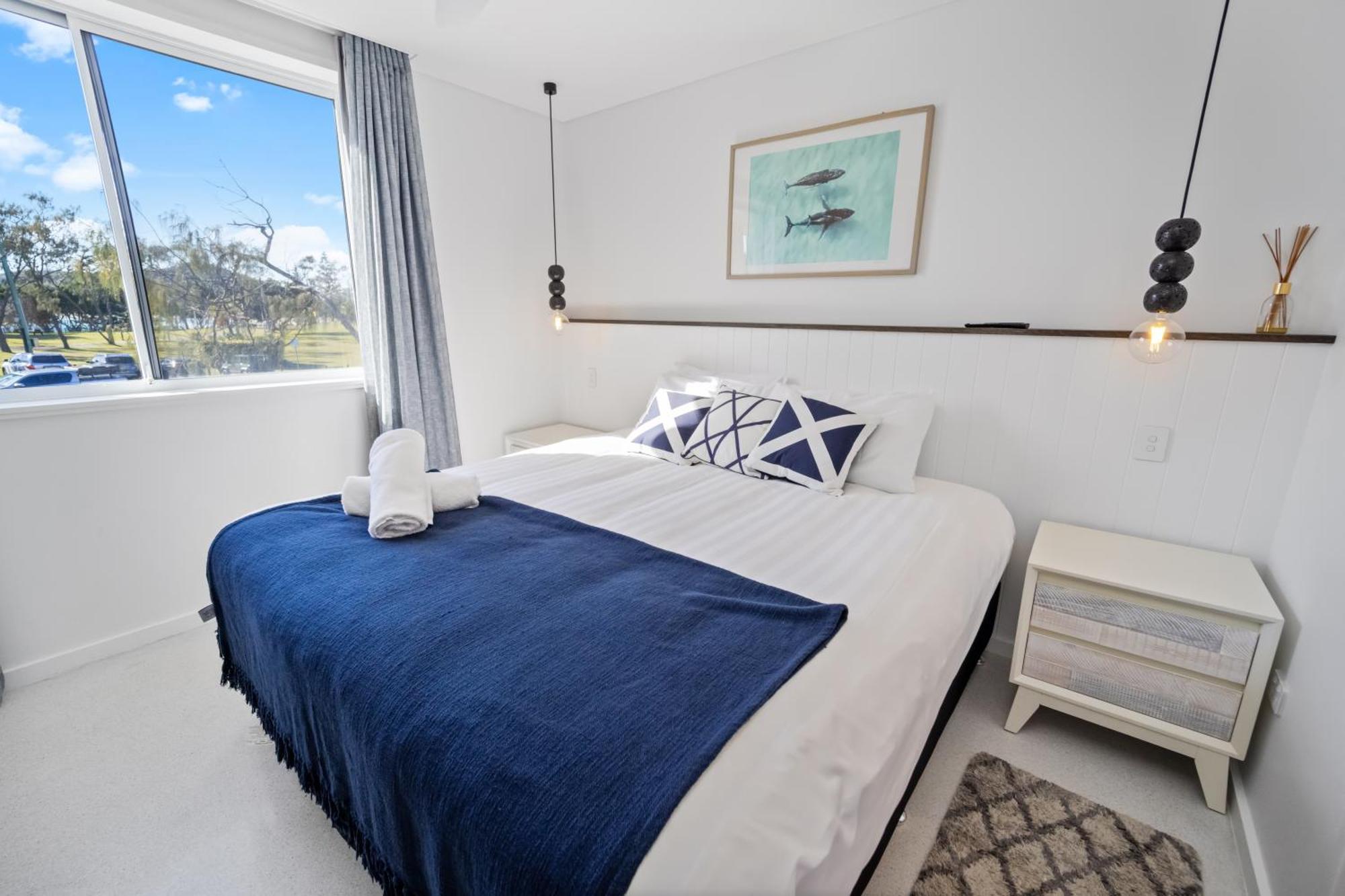 خليج بيرون Bay Royal Apartments المظهر الخارجي الصورة