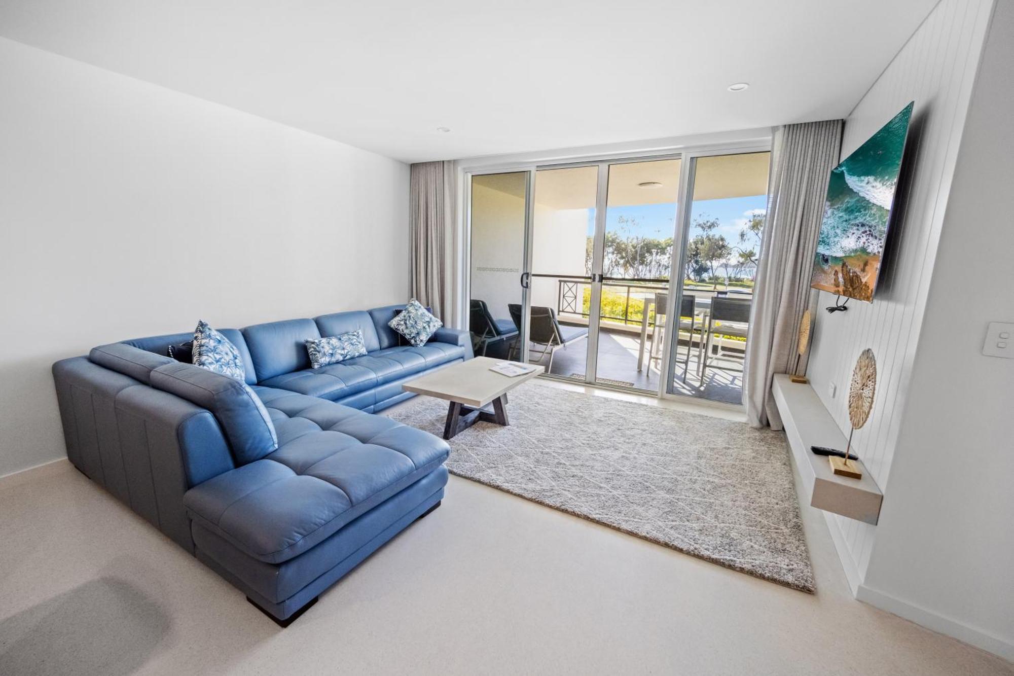 خليج بيرون Bay Royal Apartments المظهر الخارجي الصورة