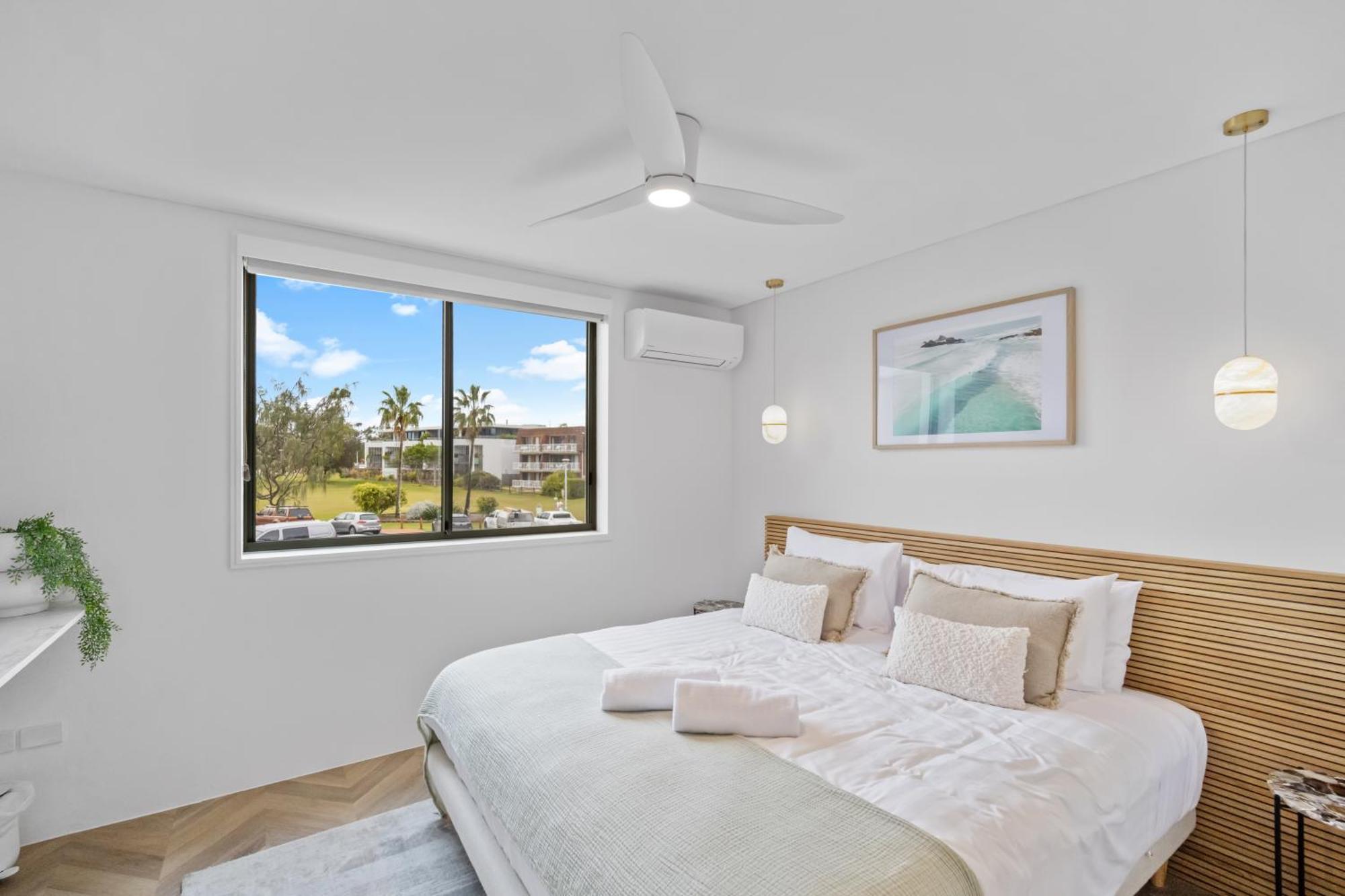 خليج بيرون Bay Royal Apartments المظهر الخارجي الصورة