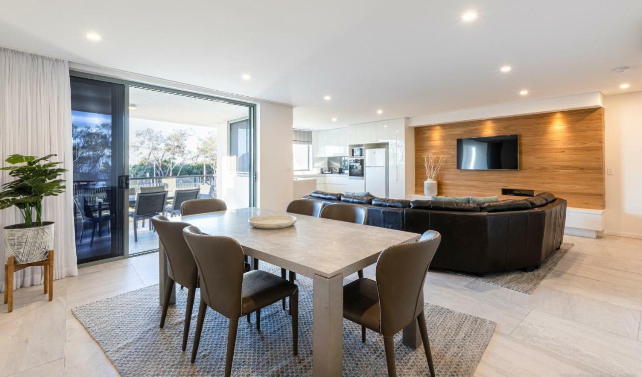 خليج بيرون Bay Royal Apartments المظهر الخارجي الصورة